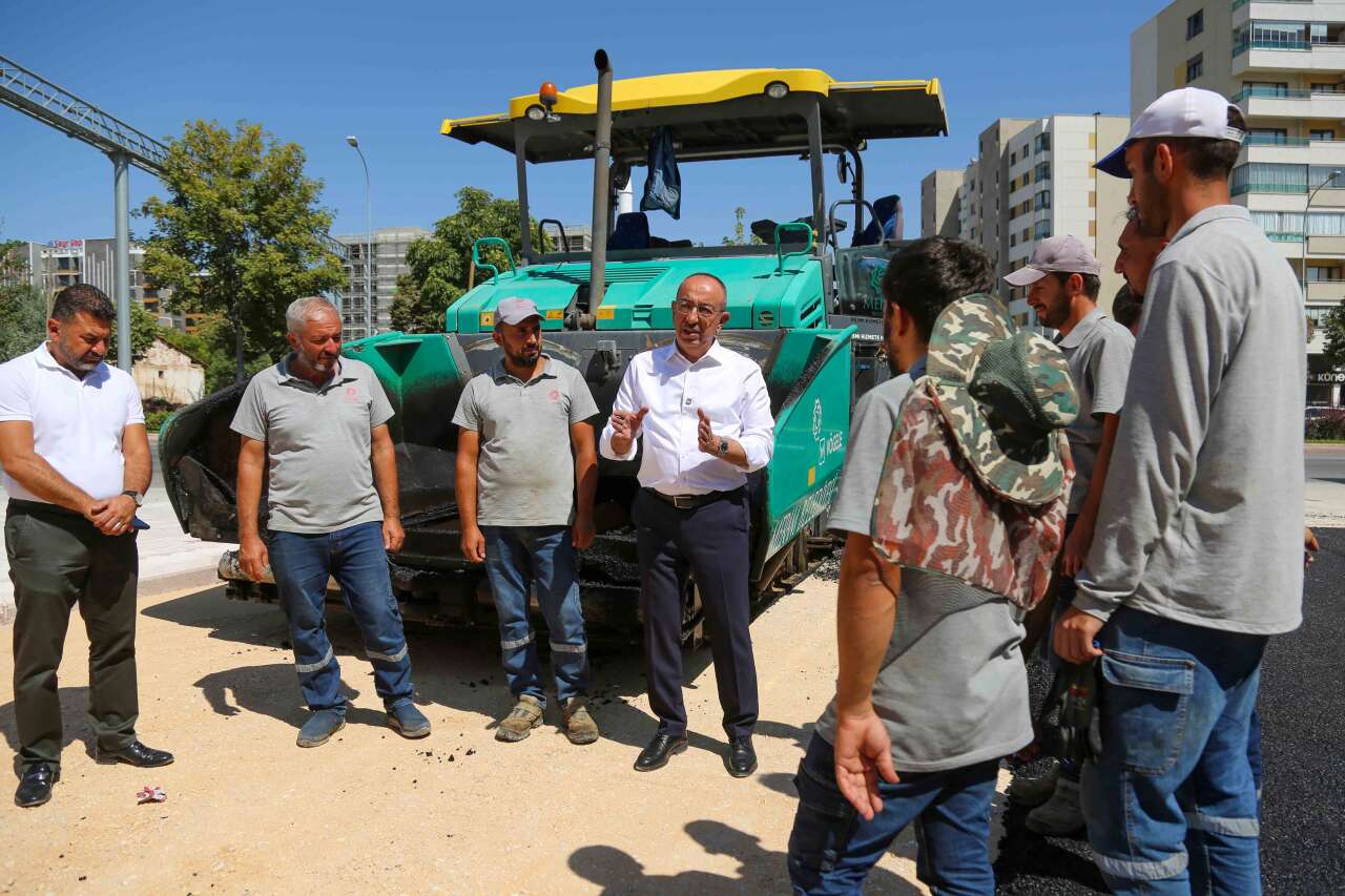 Konya’da yaz mesaisi hız kesmiyor! Meram'da 25 mahalle aynı anda yenileniyor 7